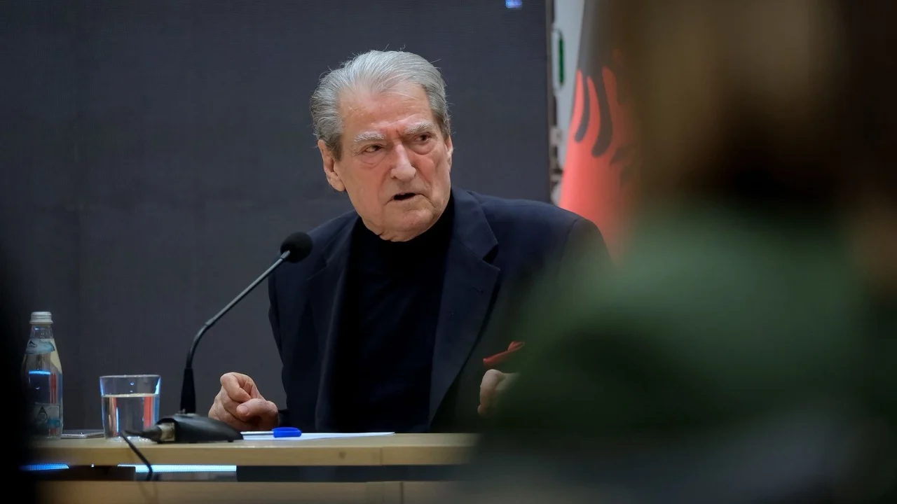 “Nuk jemi përkushtuar si duhet”/ Berisha kritikon drejtuesit e PD: Nga sot, të gjithë duhet të riorganizojmë partinë