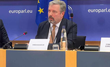 Kurti emëron Agron Bajramin kryenegociator në dialogun teknik me Serbinë