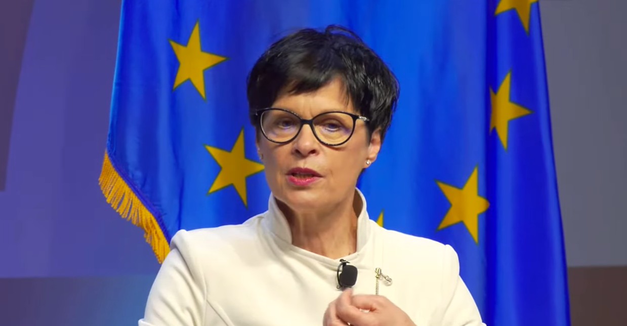 Ose je anëtar me të drejta të plota  ose nuk je  Marta Kos kundër iniciativës Rama Vuçiç  Rregulli është i thjeshtë  nëse përmbush reformat duhet të jesh pjesë e BE