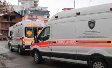 Ngjarje e rëndë në Kosovë/ Tre persona të vdekur brenda një banese, u asfiksuan nga zjarri