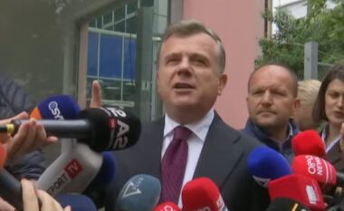 Balla paraqitet si dëshmitar në GJKKO për dosjen “Partizani”: I qëndroj deri në fund kallëzimit ndaj Berishës, Balluku nuk është çështje korrupsioni