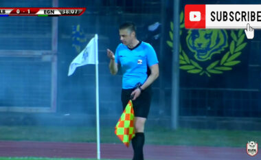 VIDEO/ Ndodh në gjysmëfinalen ndaj Egnatias, e pëson një tjetër arbitër nga tifozët