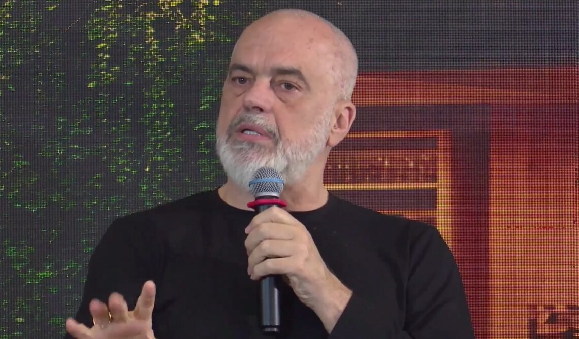 Ndërtimi ka probleme edhe në ato vende që na bëjnë leksione  Rama  E neveritshme që sektori futet në kornizën e krimit  punë e madhe fort për ata që s duan të pranojnë suksesin e Shqipërisë