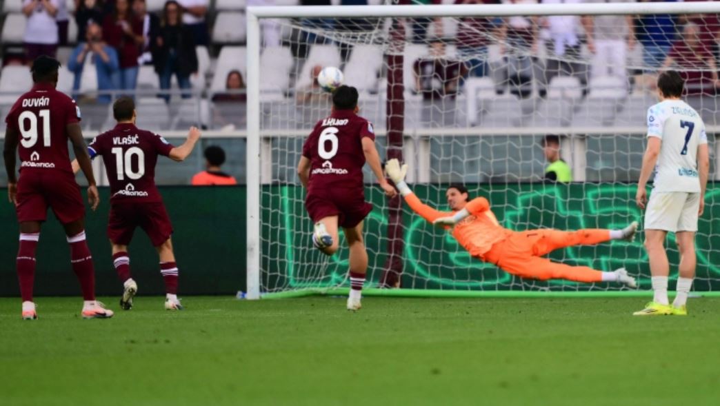 VIDEO/ Interi duhet të presë për festën e titullit, Torino e ndal me dy gola në 10 minuta