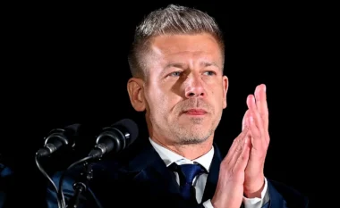 Peter Magyar, kryeministri i ri i Hungarisë/ Politikani që i dha fund epokës Orban, ngjitja në pushtet e avokatit 45-vjeçar