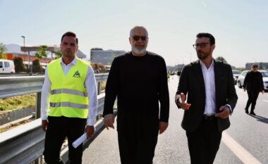 Hapet segmenti i zgjeruar i autostradës Tiranë-Durrës deri te mbikalimi i Rinasit, kryeministri Rama inspekton rrugën