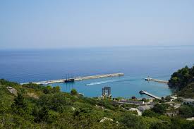 BIRN: Dy miliarderë nga Katari dhe një rrjet kompleks kompanish pas projektit të Sazanit