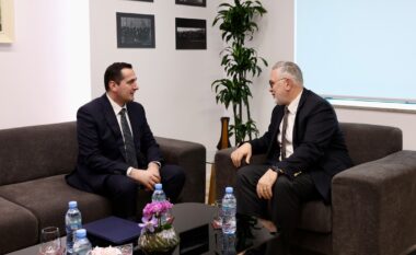 Ministri i Drejtësisë Toni Gogu takohet me kreun e SPAK Klodian Braho: Bashkëpunim për përmirësimin e kuadrit ligjor dhe rritjen e efikasitetit të sistemit