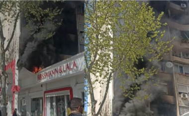 Zjarr në qendër të Tiranës, flakët përfshijnë pallatin