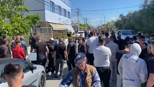 FOTO/ Identifikohet shoferi i cili përplasi për vdekje dy të miturit në Durrës