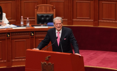 Berisha: Ne jemi opozitë dhe nuk pranojmë që askush në këtë parlament të qëndroj mbi kushtetutë