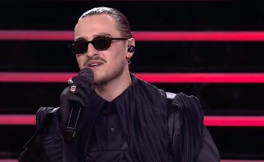 Eurovision 2026 çel siparin me paradën e 35 shteteve, Alis tërheq vëmendjen në ceremoninë madhështore në Vjenë