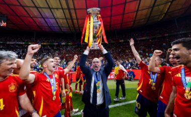 Spanja zyrtarizon listën e 26 emrave për Botërorin, De La Fuente merr vendimin historik kundër Real Madridit