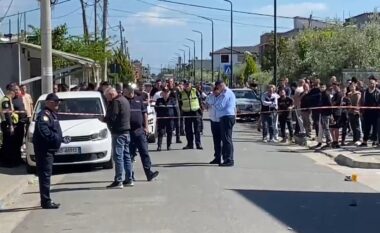 Aksident i rëndë në Durrës, makina përplas tre fëmijë, dy prej tyre humbin jetën! Tjetri në gjendje të rëndë