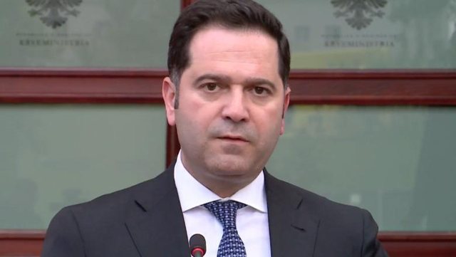 Qeveria ndryshon skemën e dëmshpërblimit për ish të përndjekurit politikë/ Malaj: Do të shlyejmë 6000 dosje në 5 vjet