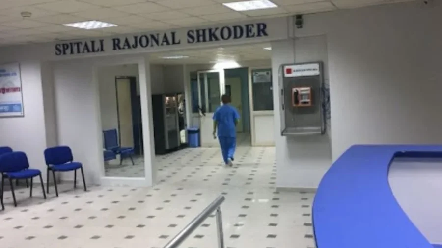 Skandal në spitalin e Shkodrës/ Dhjetëra pacientëve u refuzohet kryerja e operacioneve, shkak bëhet mungesa e gjeneratorit