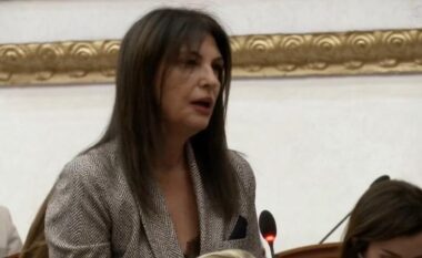 “Është pa transparencë dhe kufij të qartë”/ Topalli në Kuvend: Porta e Alpeve shërben për favore politike, paratë e qytetarëve në rrush e kumbulla