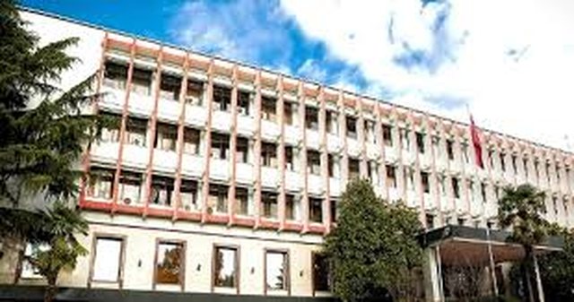 Rezidenca e ambasadorit shqiptar në Kiev u godit nga sulmet ruse, Ministrja e Jashtme: Incident i papranueshëm, dorëzuam notë verbale ndaj ambasadorit rus