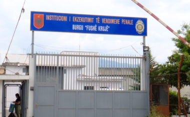 Burgu i Fushë Krujës kalon në ‘sitën’ e DAP/ Vijojnë kontrollet e befasishme, zbarkojnë 10 furgona të forcave speciale