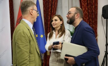Integrimi/ BIRN: Integrimi në BE, mes polarizimit politik dhe mungesës së transparencës