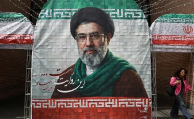 Khamenei urdhëron: Uraniumi i pasuruar nuk largohet nga Irani