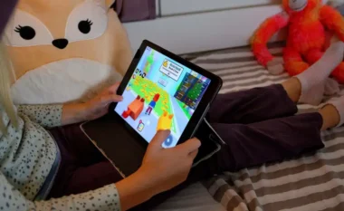 Arrogancë, shpërqendrim dhe ekstremizëm/ Fenomeni “Roblox”, rrezik apo argëtim për fëmijët?