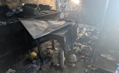 Humbi jetën nga asfiksia nga zjarri në fabrikën e skafeve në Durrës, zbardhet identiteti i viktimës