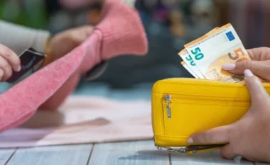 Nga 1 qershori, në Kosovë ndalohen pagesat në “cash” mbi 2,000 euro