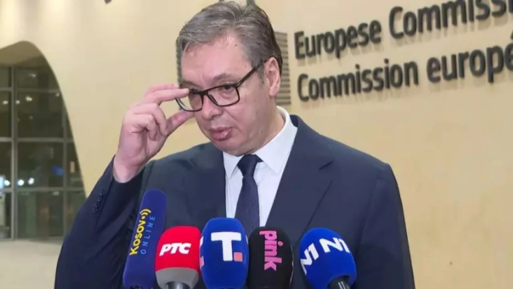 Vuçiç reagon pas protestave në Beograd  Mandati im është drejt fundit