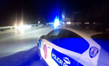 Aksident në Gjirin e Lalëzit/ Përplasen dy automjete, humb jetën 57-vjeçari