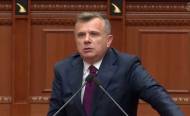 Balla i drejtohet deputetëve të PD-së: Mjaft me sulme ndaj prokurorëve dhe gjyqtarëve! Në GJKKO do doja të kisha përballë njërin prej personave në akuzë