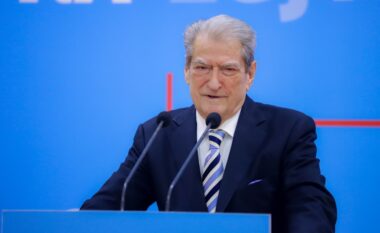 Berisha: Diella është një avatar bosh pa asnjë qelizë të urtësisë artificiale