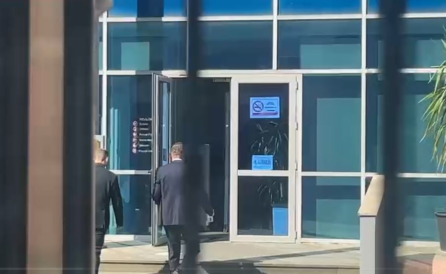 Inceneratorët/ Ish-deputeti i PS-së, Alqi Bllako paraqitet në GJKKO