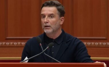 Braçe ngre alarmin në Kuvend: Kontrabandë me naftën Shqipëri–Kosovë! Janë të përfshirë zyrtarë të dy vendeve