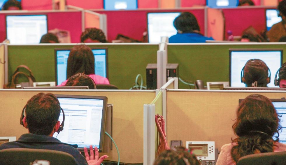 Investimi fillestar ishte 500 euro/ Media greke “zbërthen” skemën e funksionimit të call center-ave me bazë në Tiranë: Si rrjeti përfitoi 50 milionë euro duke mashtruar qytetarët evropianë