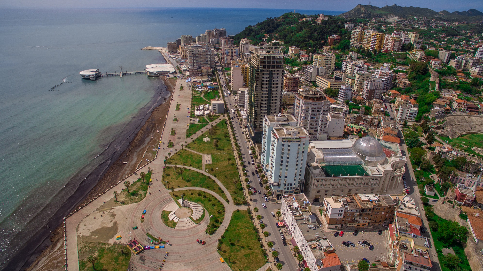 Rriten çmimet në Durrës, të huajt blejnë apartamente, për vendasit shtëpia po bëhet e paarritshme
