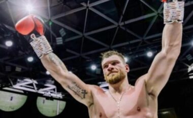 Boksieri shqiptar Jurgen Uldedaj mbron titullin kampion IBO ndaj britanikut Nnamdi në ringun e Londrës