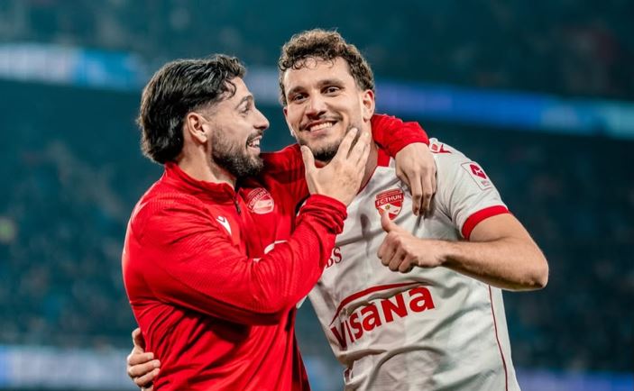 Moment i artë në karrierë, dy futbollistët shqiptarë shpallen kampionë me…