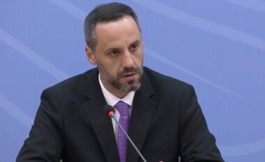 Operacioni në Sarandë ku u arrestua shefi i Komisariatit, ministri Lamallari: Kush mbyll sytë ndaj paligjshmërisë, llogaritë i ka me drejtësinë, s’ka kompromis
