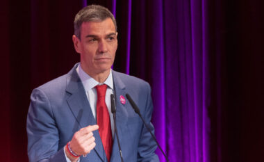 Hetime për skema të dyshuara korrupsioni, policia spanjolle “zbarkon” në selinë e partisë së kryeministrit, Pedro Sánchez