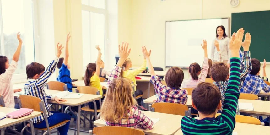 Plakja e popullsisë dhe emigracioni i të rinjve shqetësuese, 10 mijë nxënës më pak në arsimin parauniversitar në 2024-2025