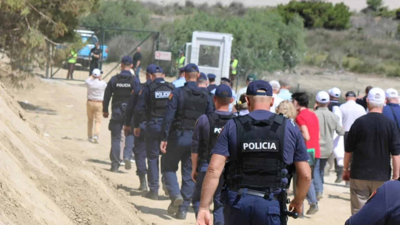 arrestohet-roja-private-qe-u-perplas-me-protestuesin-ne-zvernec-reagon-kompania-e-papranueshme-vazhdimi-i-marredhenies-kontraktuale-me-kete-shoqeri-organet-kompetente-te-hetojne