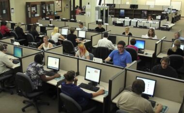 Goditet një tjetër Call Center/ Arrestohen 4 shqiptarë dhe 3 të huaj, nën hetim 27 të tjerë, ja çfarë u sekuestrua