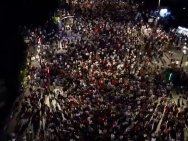 Protestuesit pushtojnë rrugët e Tiranës, marshim k