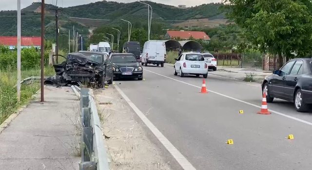 Aksident në aksin Pogradec-Qafë Plloçë, makina për