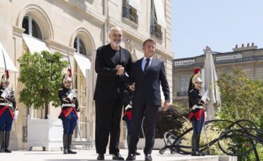 Macron pas takimit me Ramën: Franca riafirmon mbështetjen e saj për integrimin evropian të Shqipërisë