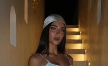 FOTO/ Alba Vukaj ‘ndez’ rrjetin nga Bali, pozat që “rrëmbyen” vëmendjen e ndjekësve