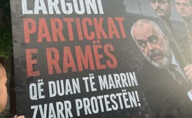 Protestuesit kërkojnë largimin e Qorit, Shehajt dhe Lapajt nga bulevardi