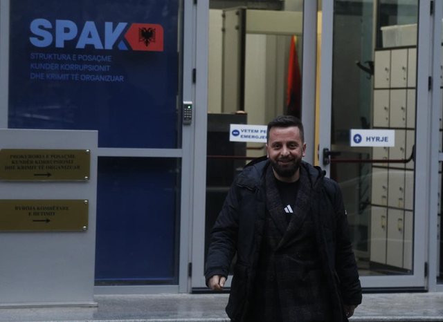 Të akuzuar për shkelje e barazisë në tendera dhe shpërdorim detyre, SPAK dërgon për gjykim kryebashkiakun Erion Isai dhe 11 të tjerë