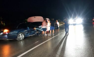 Delvinë-Kardhiq, tre aksidente brenda pak minutash, shkak dyshohet se është lagështira në rrugë